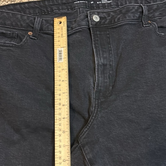 Old Navy Mid-Rise O. G Straight Jeans - Picture 6 of 8